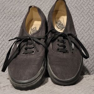 Vans Classic Black Women's Sneakers